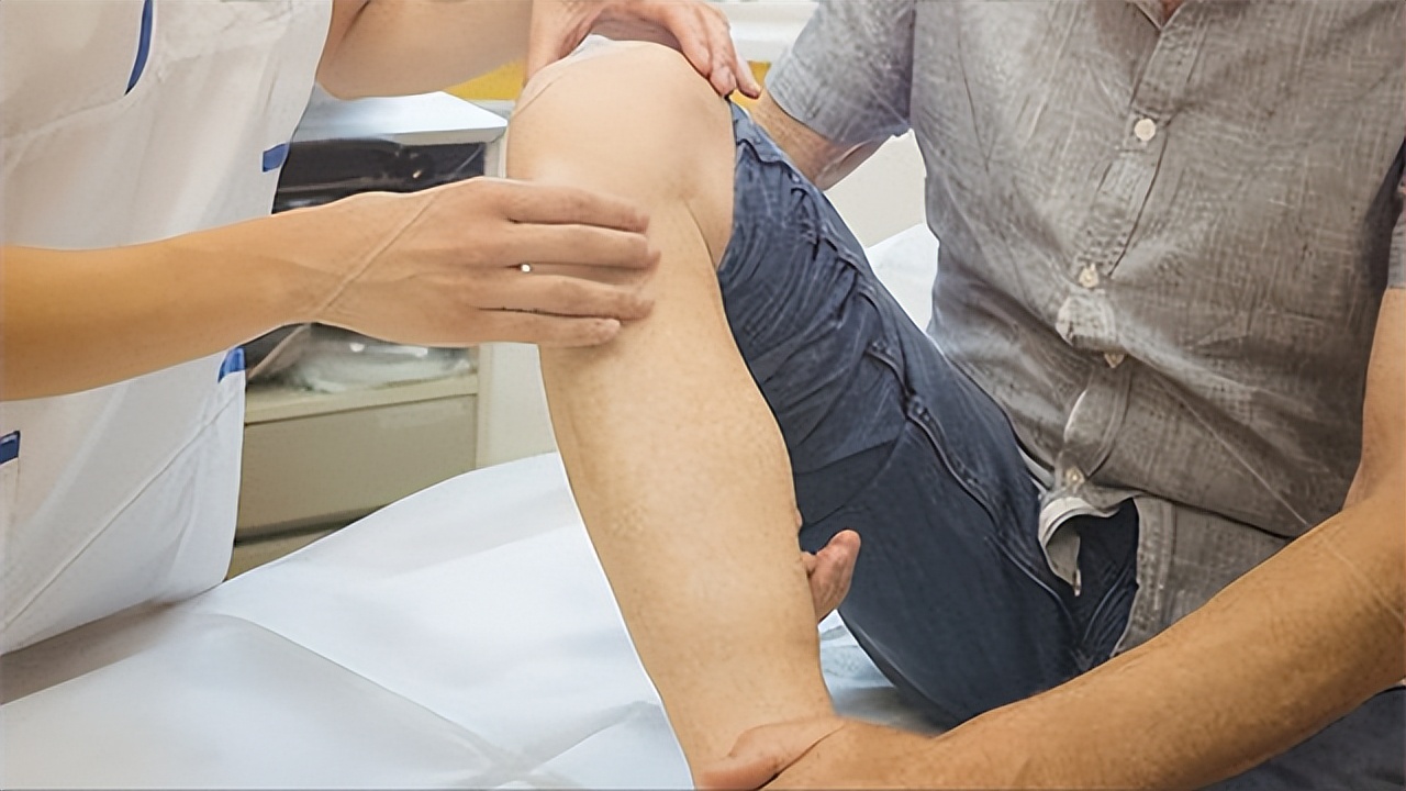 膝盖发软怎么回事是缺钙吗,走路膝盖突然软一下是缺什么