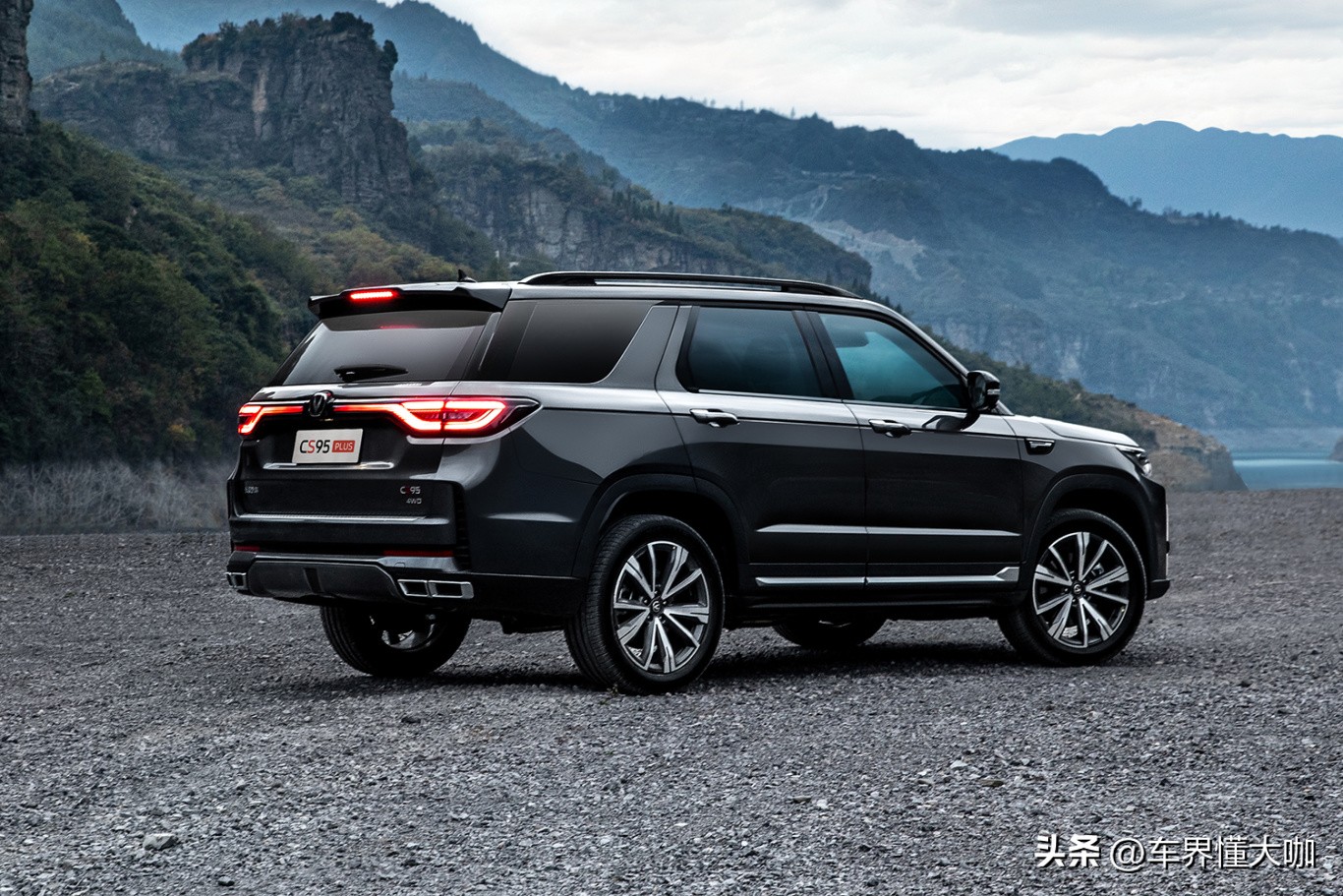 丰田埃尔法2020款不需要加价,丰田新款埃尔法15万左右