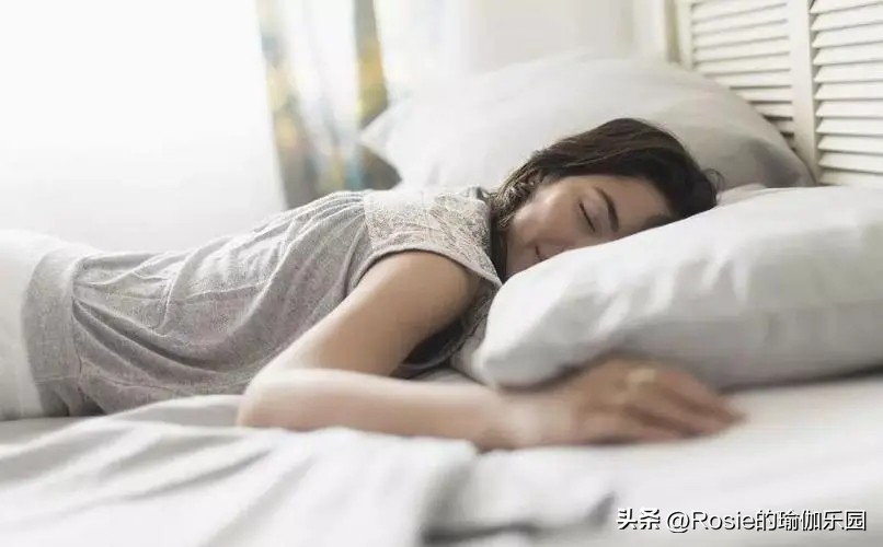 张嘉倪浪姐初舞台造型,张嘉倪被浪姐淘汰了吗