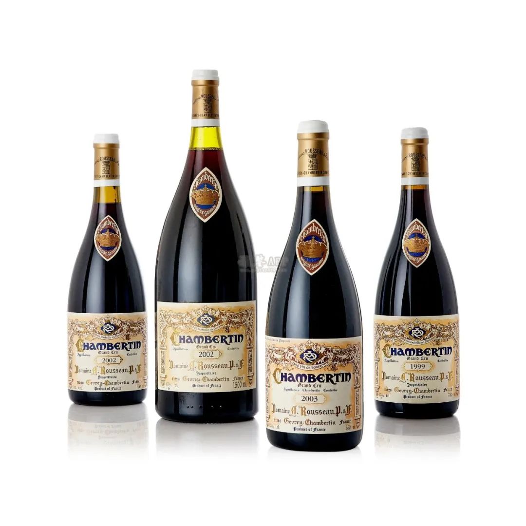 平平无奇一张合照，里面这个竟然价值百万！