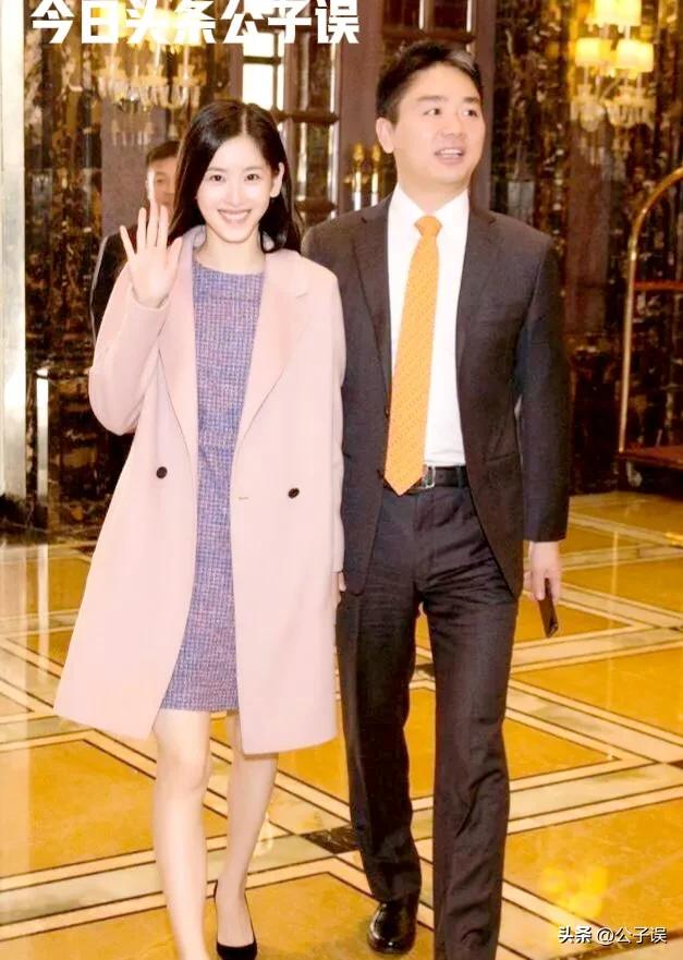 奶茶妹妹章泽天和刘强东现状,奶茶妹妹爆料刘强东富到什么程度