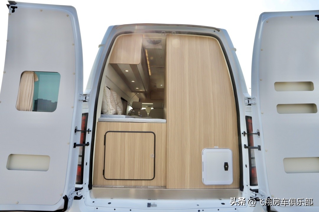 20万皮卡升降硬顶房车,20万房车b型中顶房车