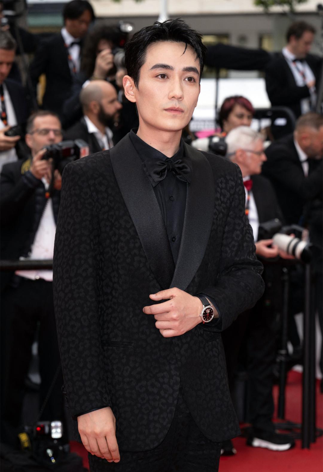 朱一龙一秒都不愿多等完整视频,朱一龙一直坚持的习惯