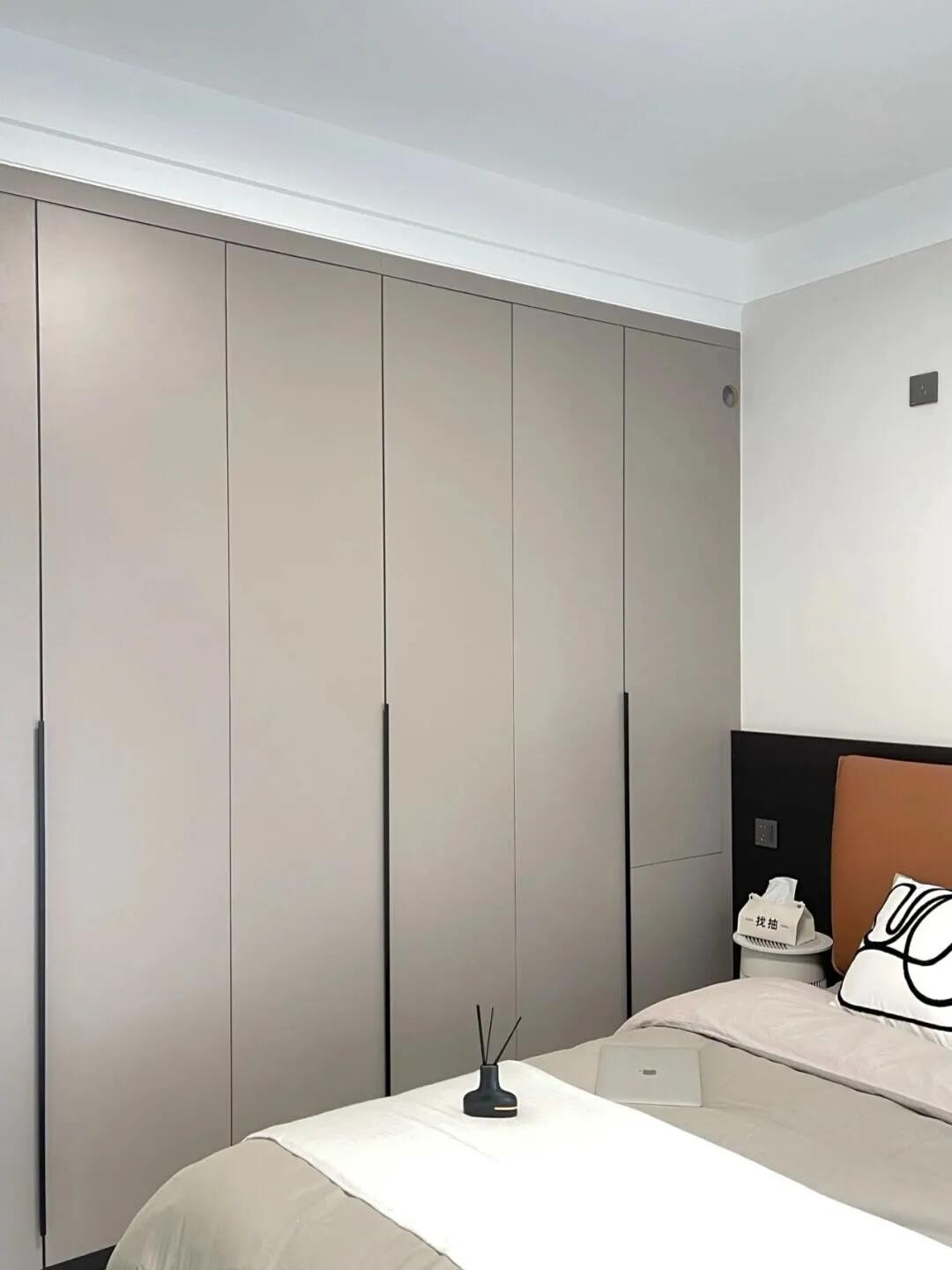 高光衣柜柜门款式大全,30款轻奢风格衣柜