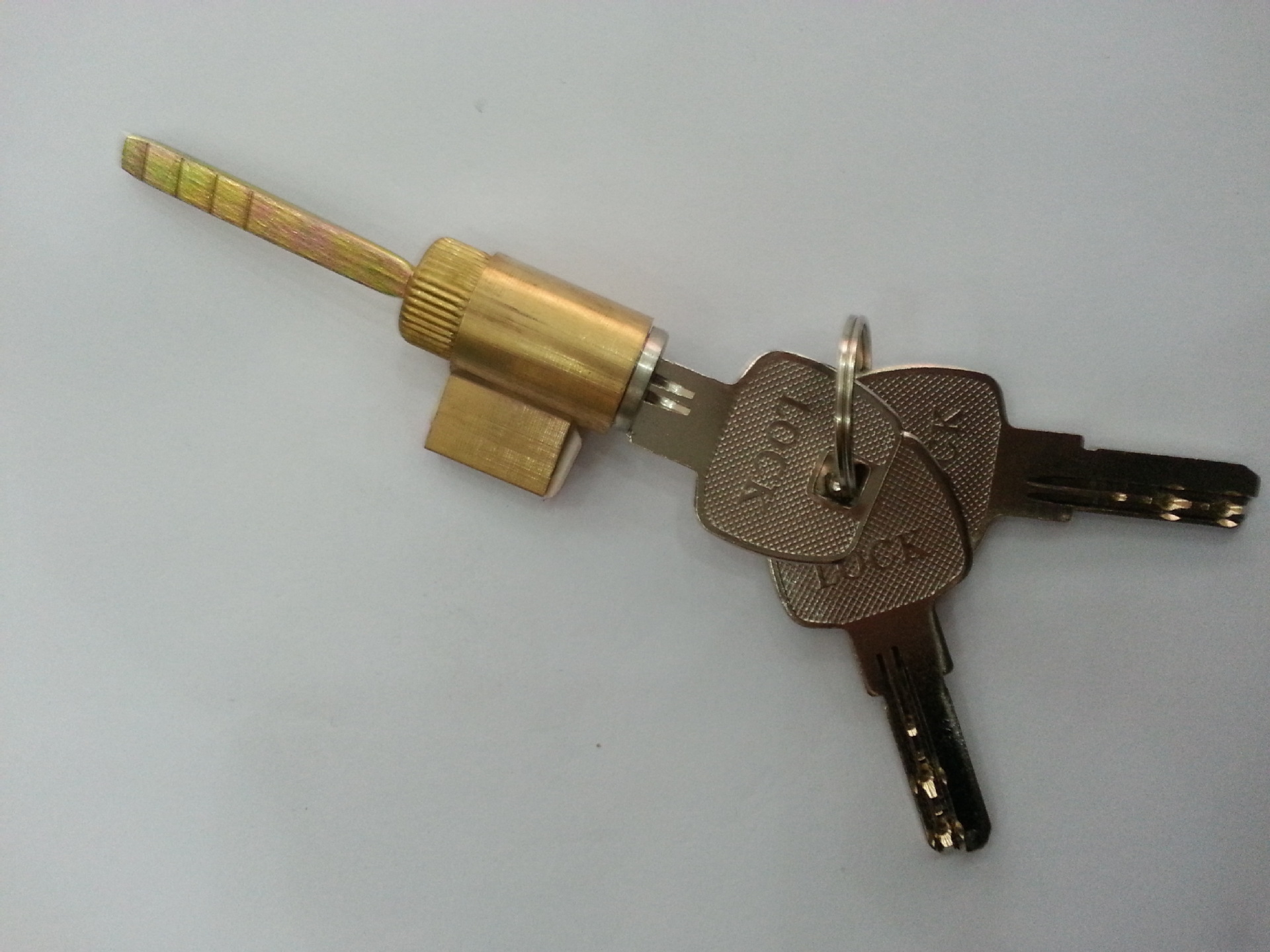 油烟机收集的废油大家怎么处理的,油烟机里的废油怎么处理可以浇花