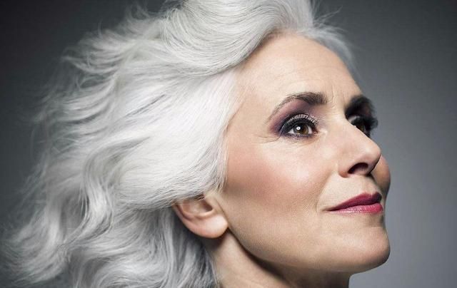 缺乏什么维生素会导致白发,缺乏什么营养可导致白发