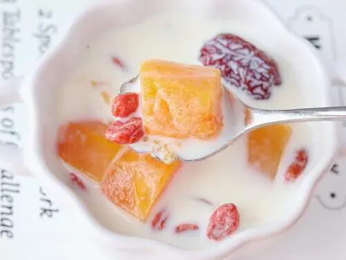 四个月宝宝奶水不足怎样追奶,宝宝四个月奶水不太够求追奶方法