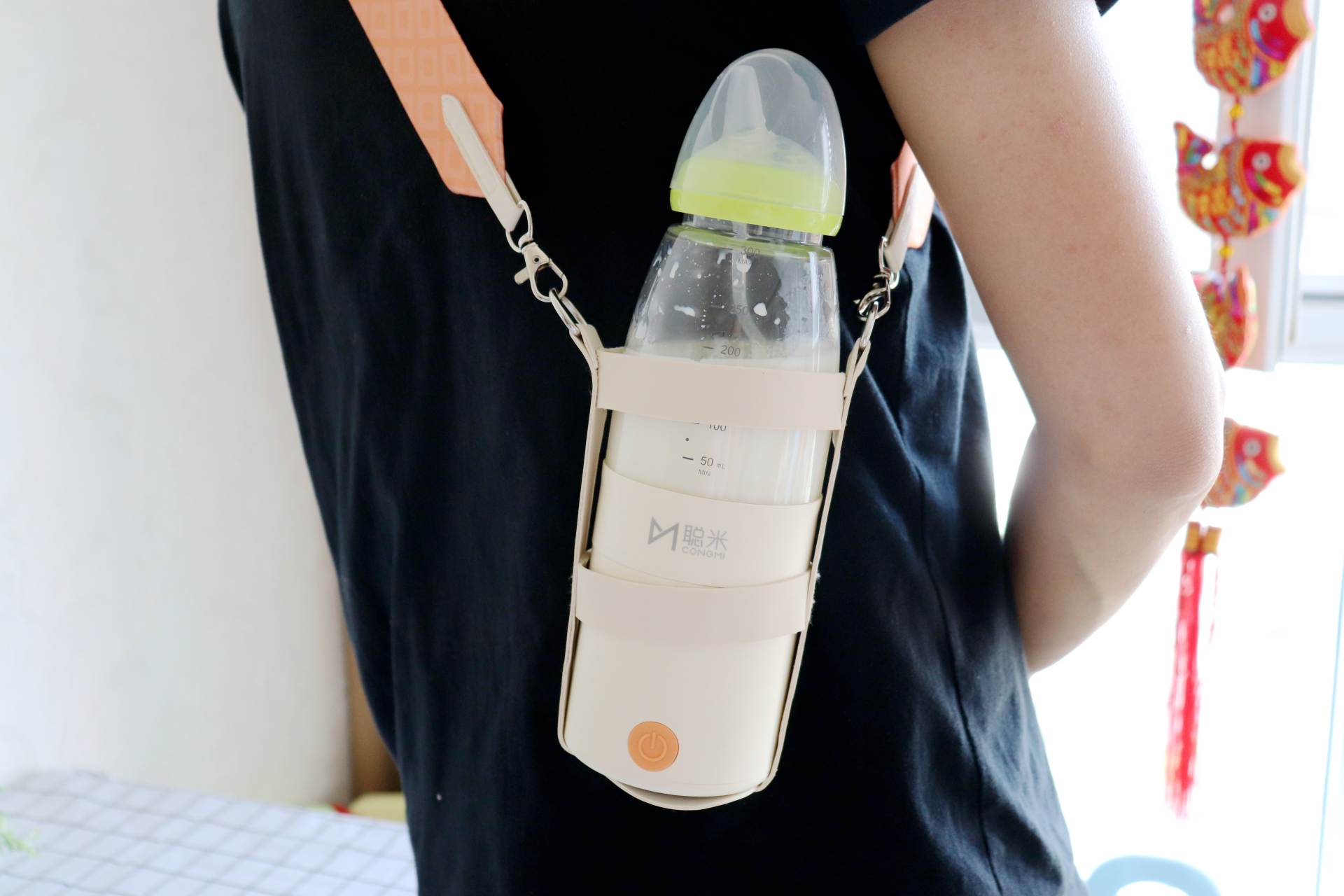 智能恒温调奶器方便携带,便携恒温调奶器无需插电排名第一