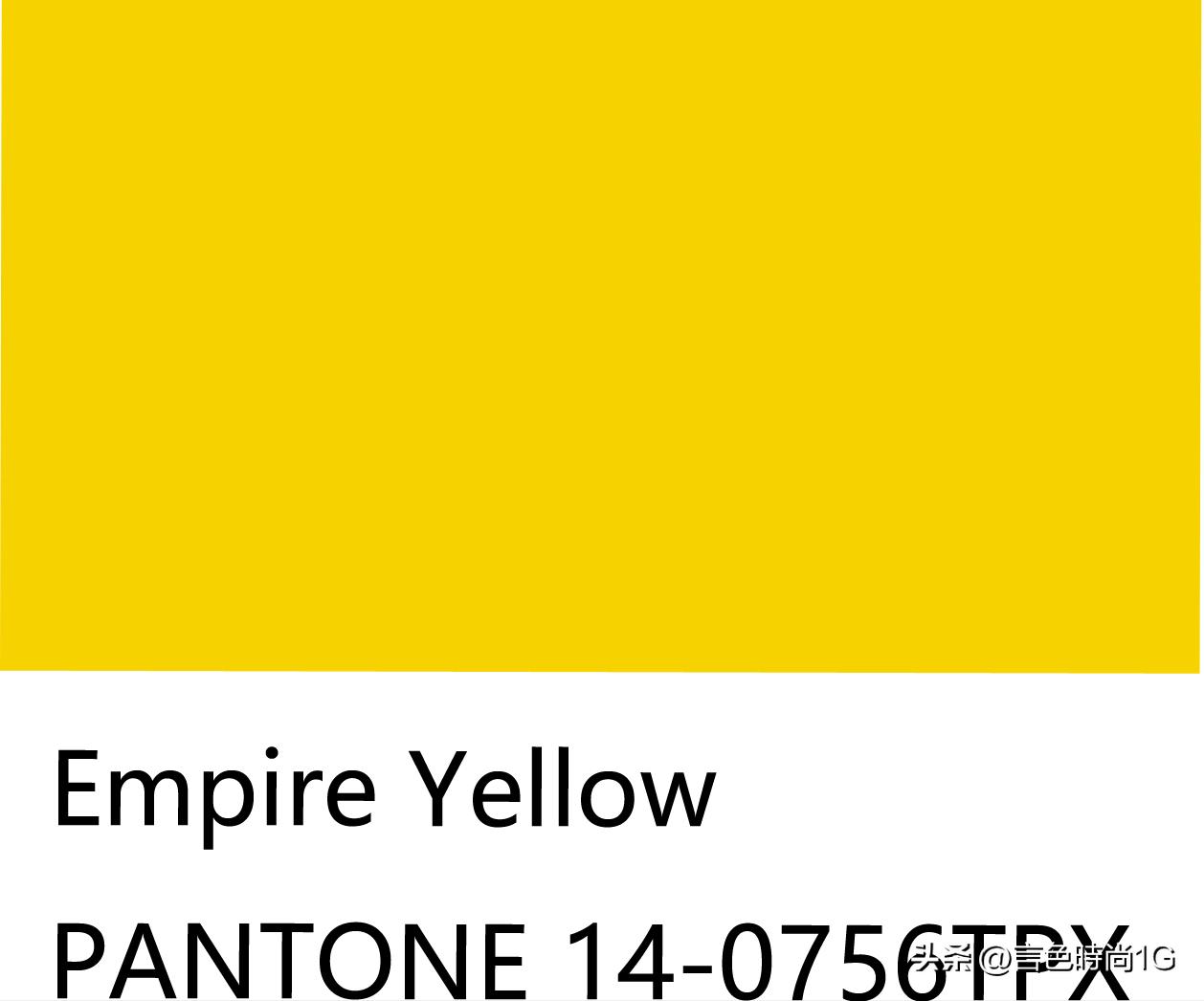 孙允珠黄棕色长裙,孙允珠奶油色裙子