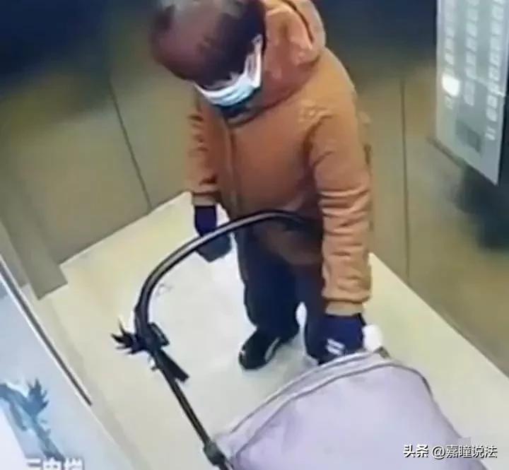 沈阳育婴嫂打孩子后续,沈阳育儿嫂电梯打小孩