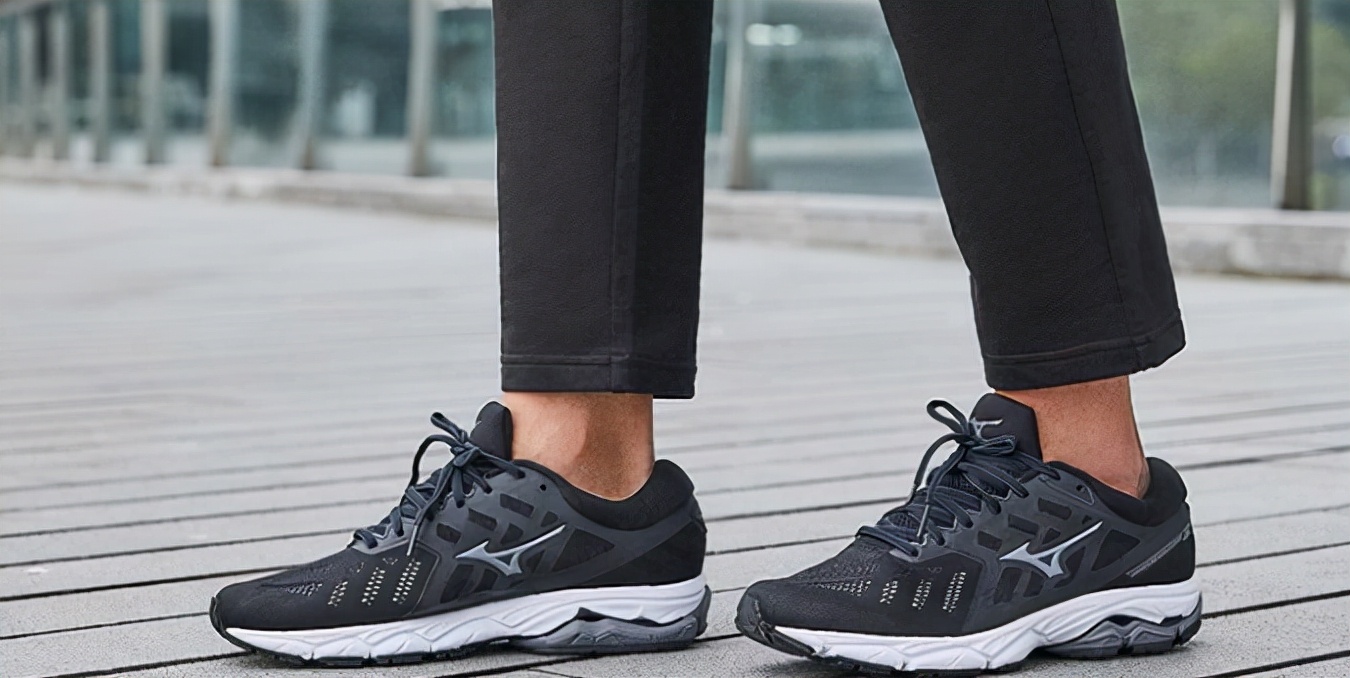 美津浓是个怎样的品牌,美津浓在运动品牌里面排第几