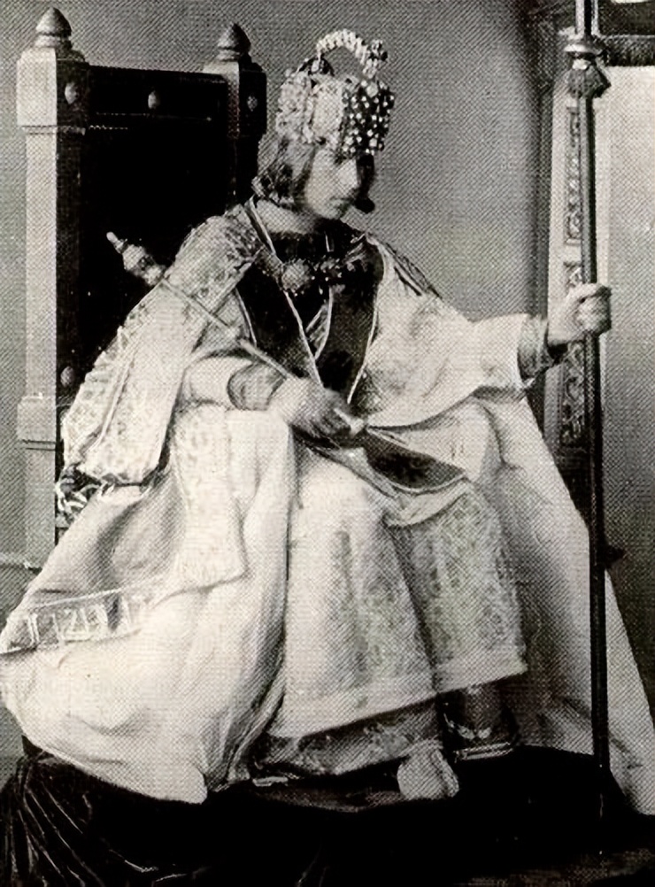 茜茜公主到底有多美,历史上的茜茜公主真的美吗