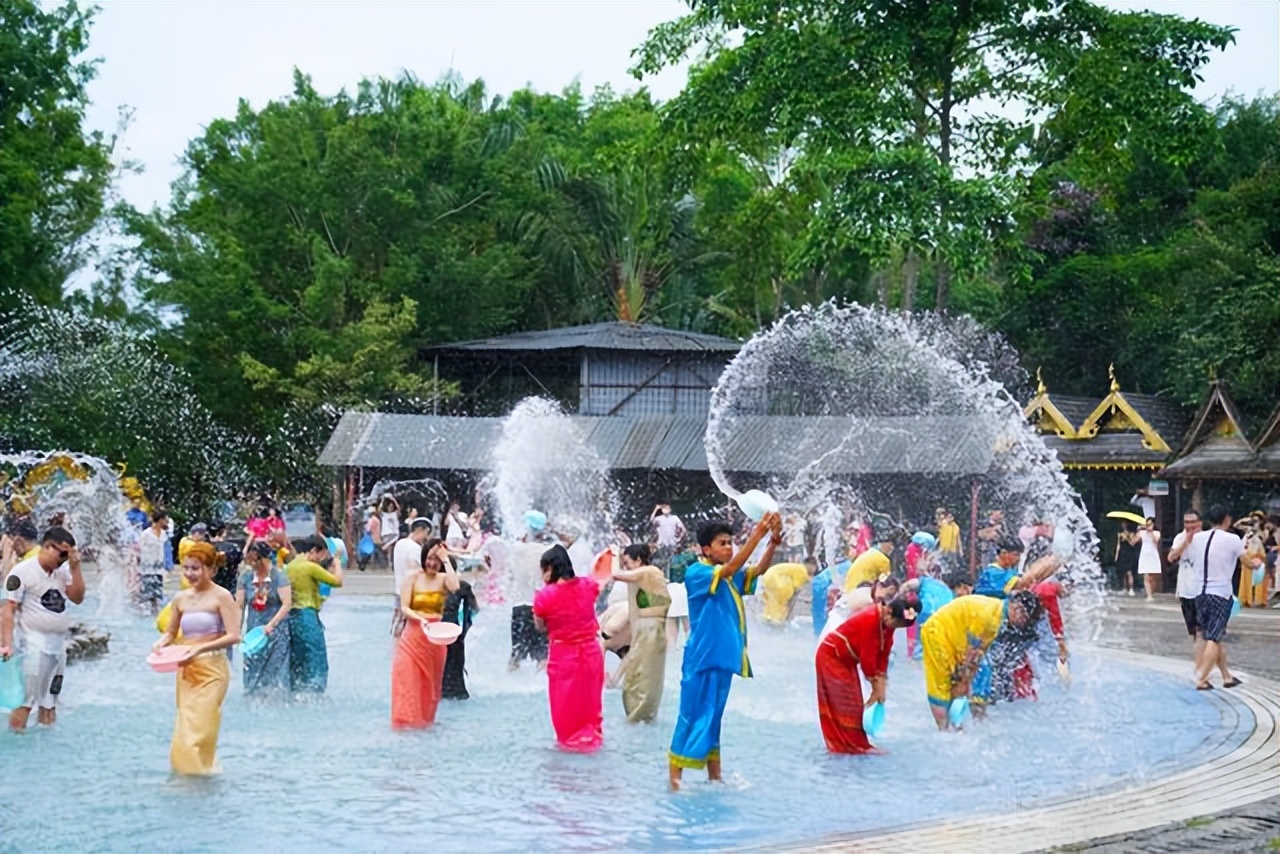 中缅边境旅游文化,中缅边境的旅游景点