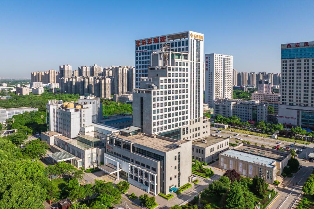 经开30年30人|长安医院首任院长杜培元经开区第一家民营医院凭实力惠及北城人民