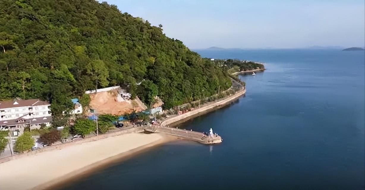 我国游客在柬埔寨,中国游客进柬埔寨