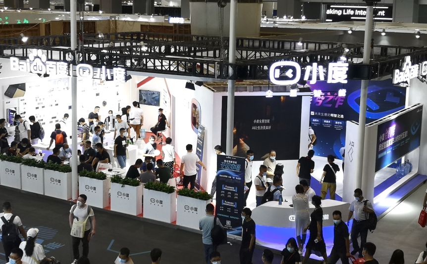 逆势推出“学习手机”，百度在打什么算盘？