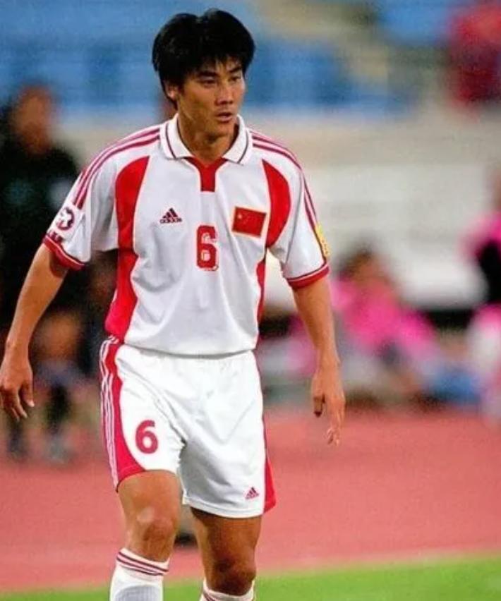 无缘世界杯的十大足球巨星,无缘2002年世界杯的十大球星