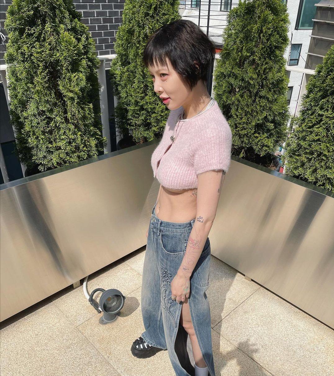 韩国女星穿衣风格大变,韩国女星穿搭服装