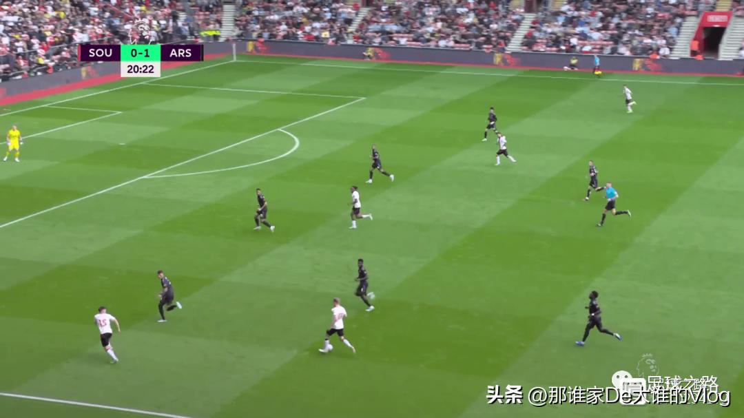 足球边裁为什么越位那么准,足球后卫易犯错误