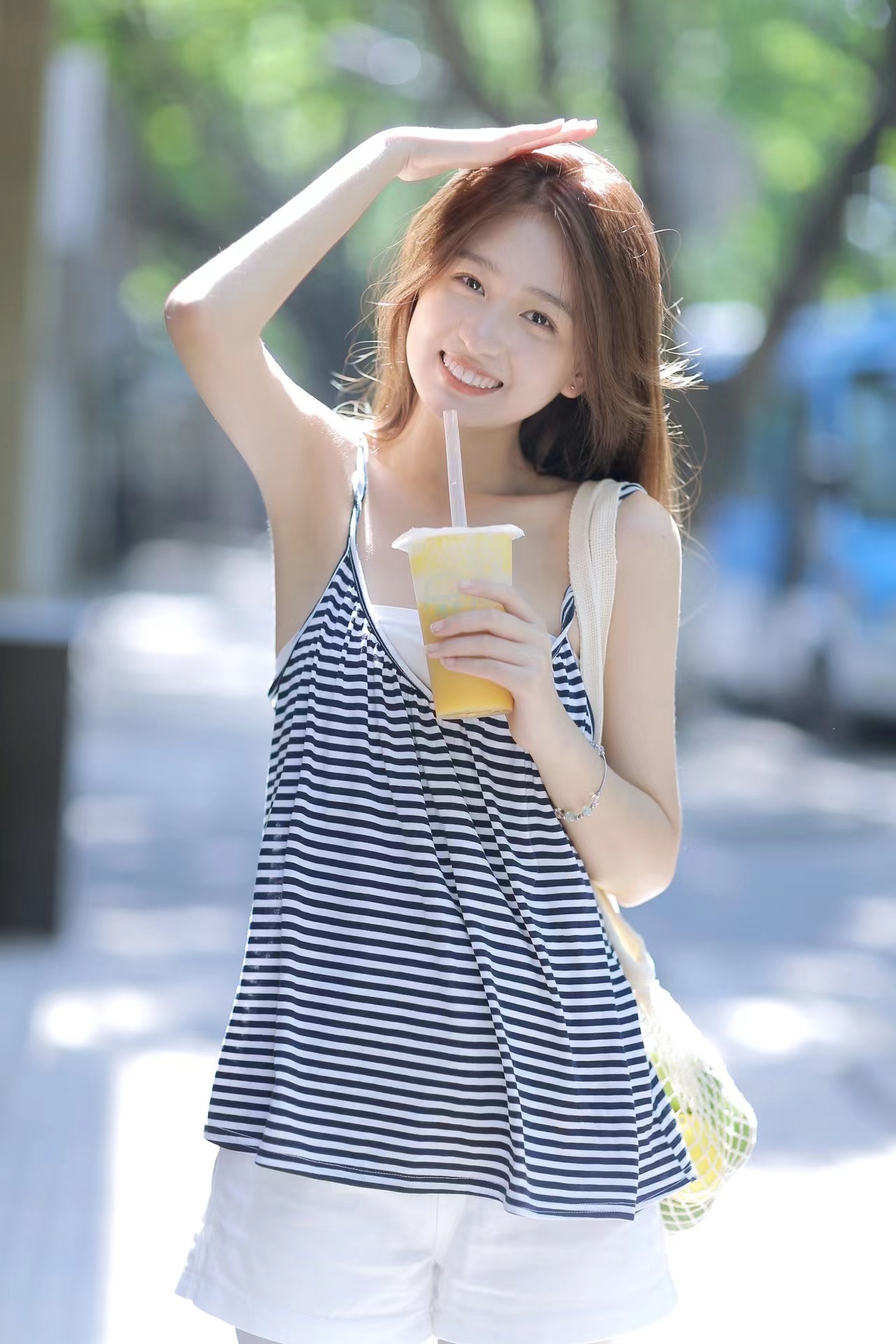 手部摆姿,手的姿势怎么摆好看