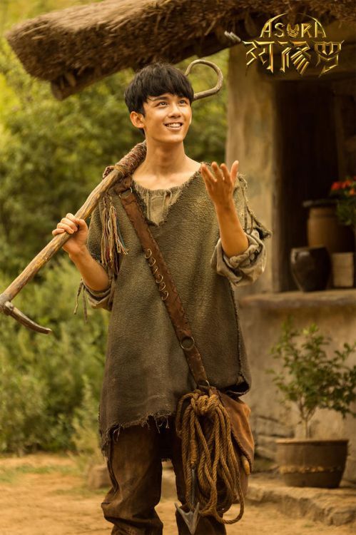 吴磊三岁就拍广告了吗,被鹅厂放弃后的吴磊如今怎样了