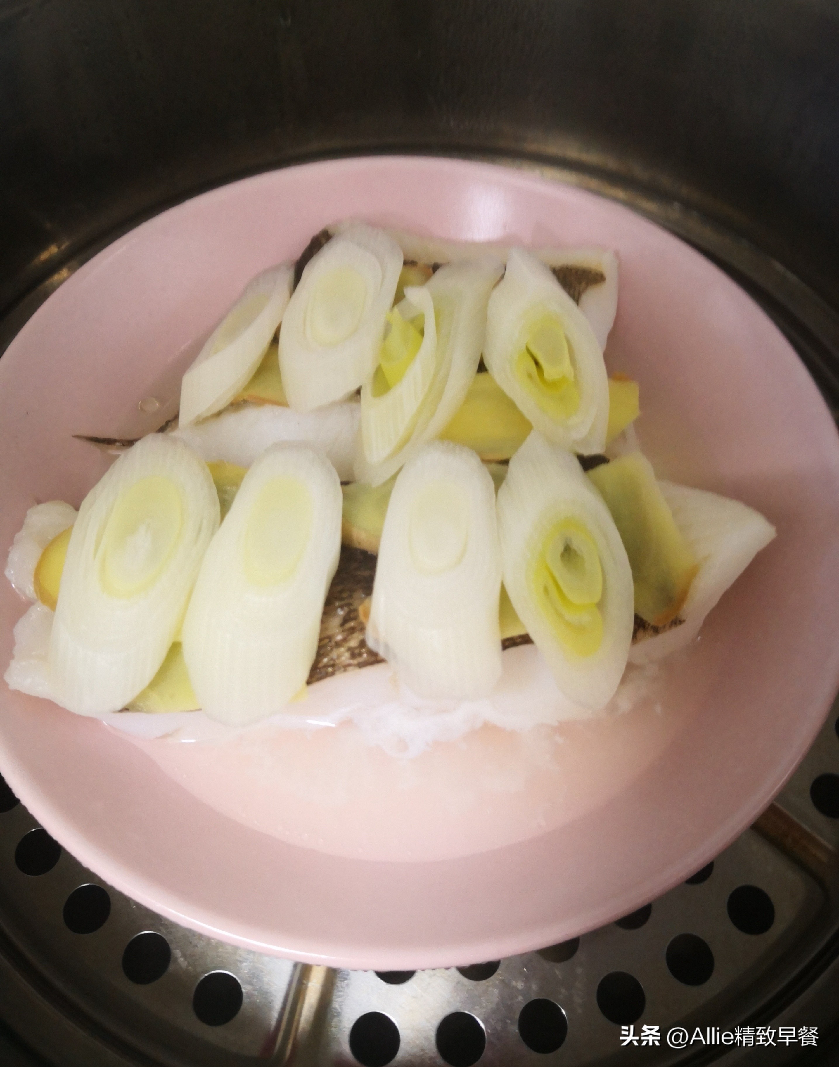 天气太热不想吃大鱼,凉拌莜面详细做法