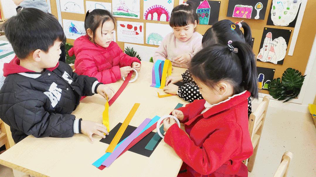 幼儿桥的课程故事,幼儿园优秀课程故事分享与解析