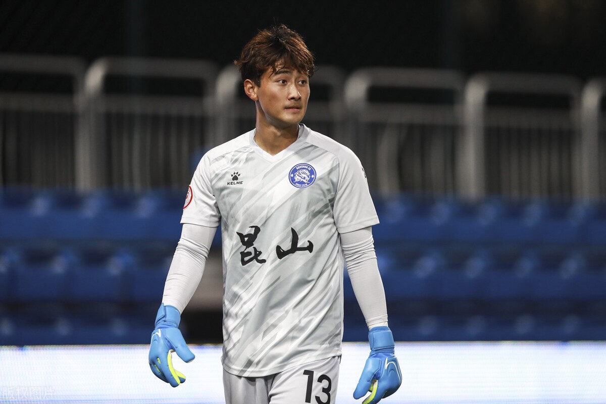 江苏昆山FC俱乐部00后身价最高，后防支柱-彭鹏，德转身价15万欧