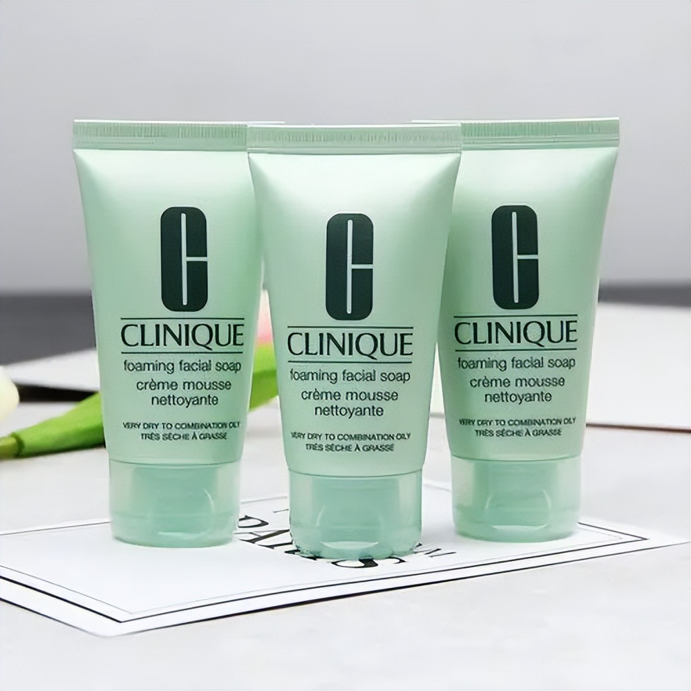 极男控油泡沫洗面奶,哪个洗面奶泡沫丰富又平价