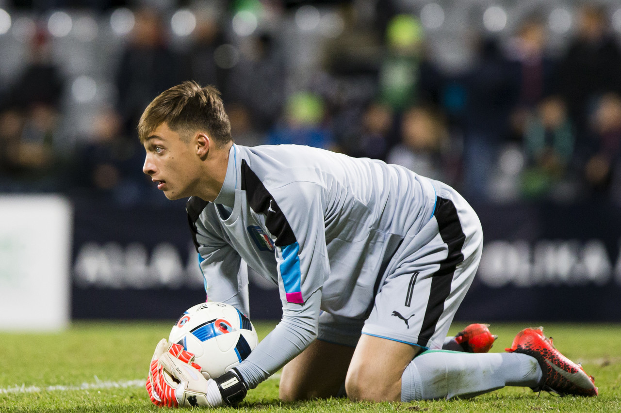 意甲转会最新动态,意甲今日头版最新报价