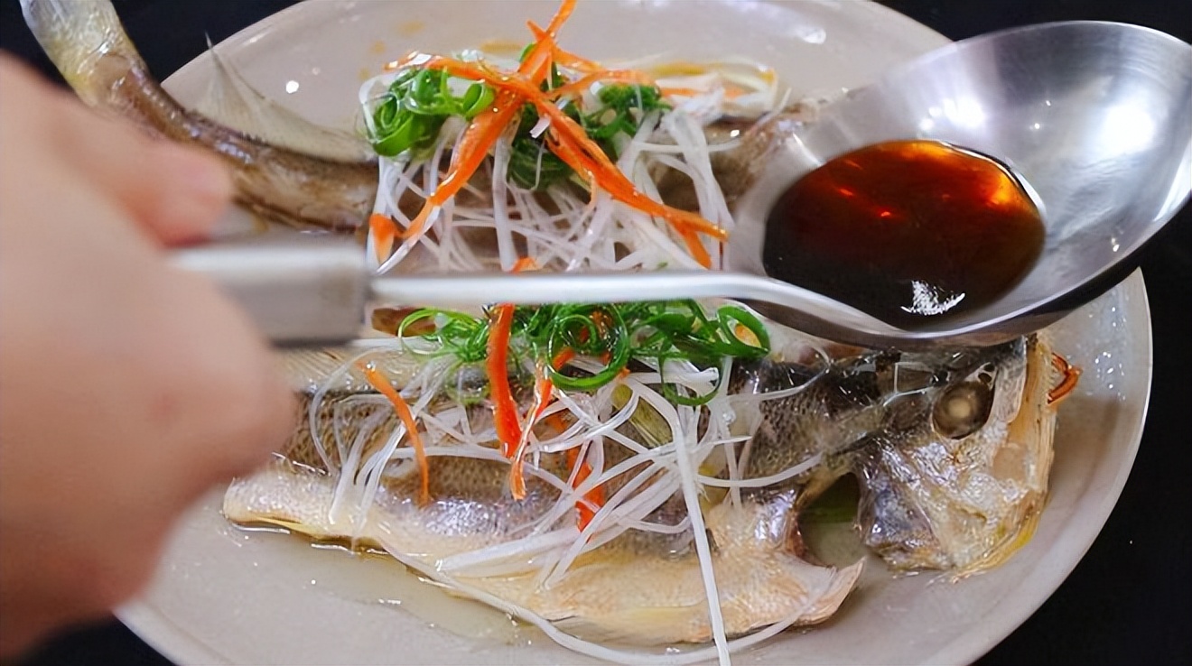 买黄鱼是买杀过的还是没杀的,深水黄鱼和野生大黄鱼区别