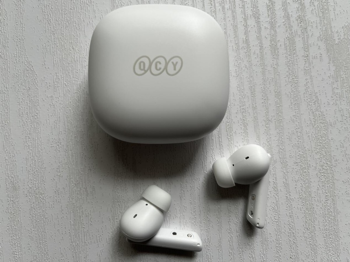 200以内蓝牙耳机最良心推荐qcyt13,性价比最高的蓝牙耳机qcy