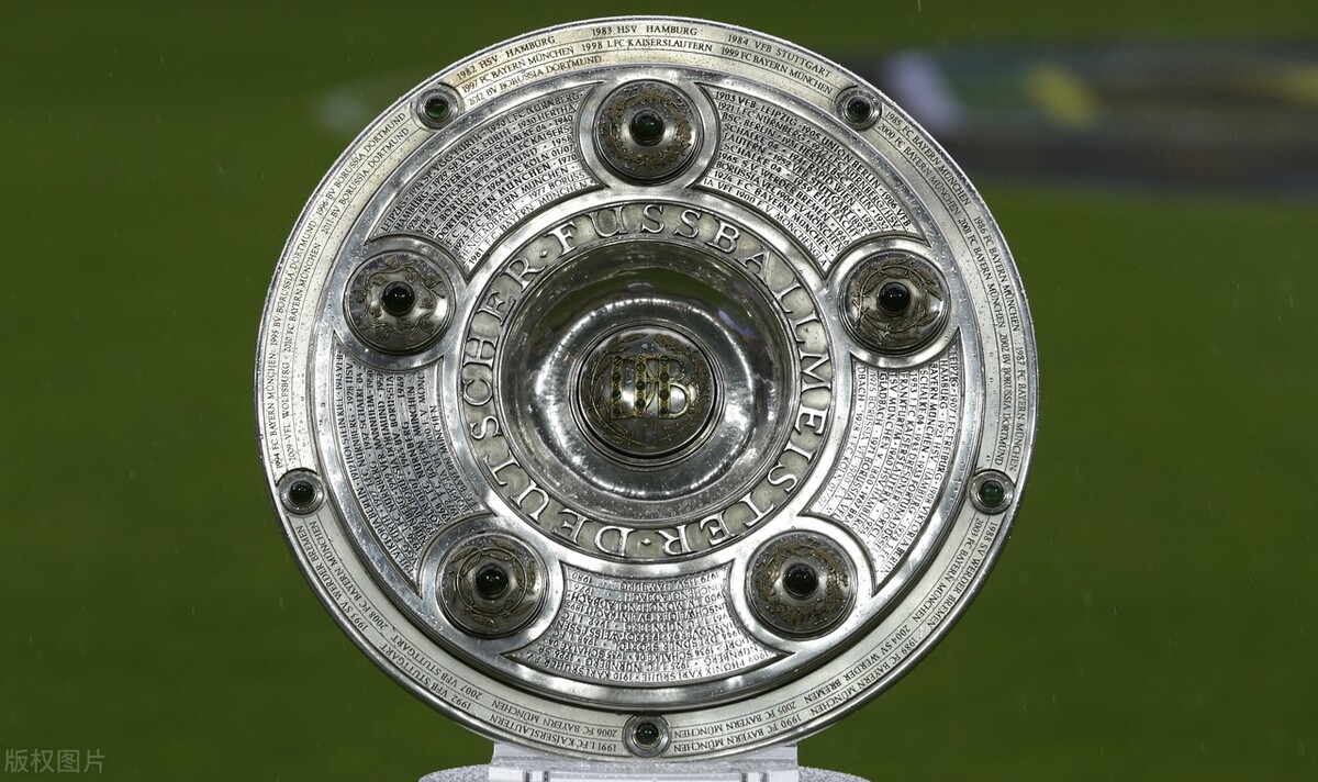 拜仁赢得德甲11连冠,拜仁德甲8连冠可喜可贺