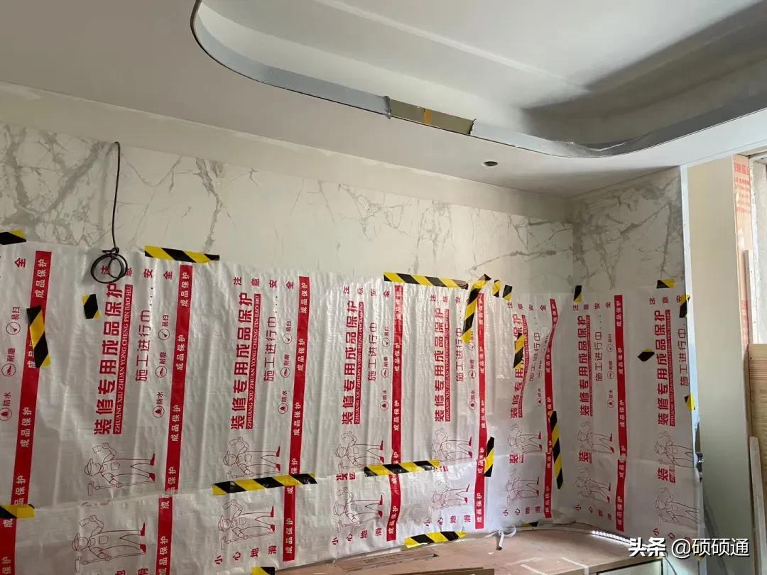 岩板铺贴施工教学,现场施工岩板铺贴工艺细节