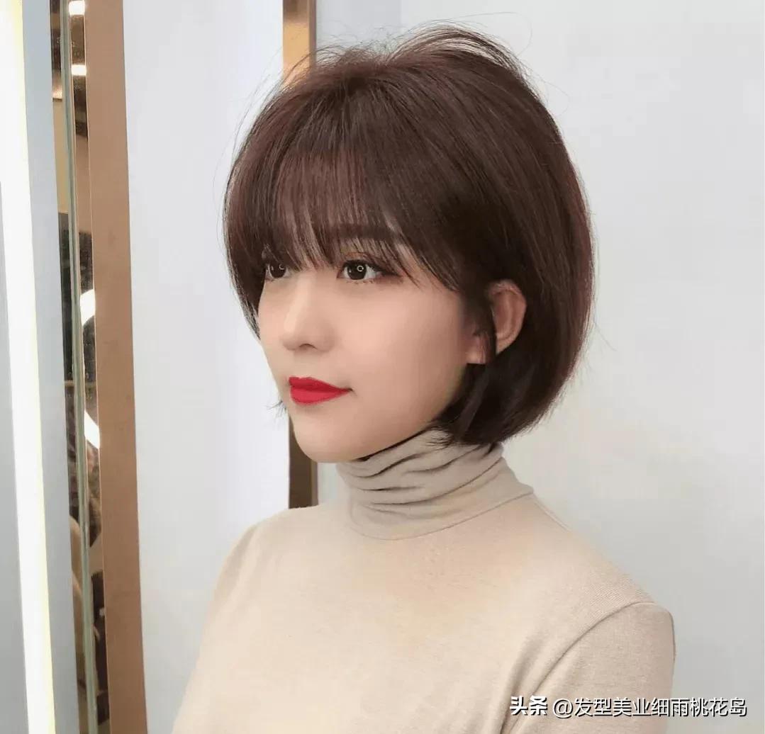 甜酷法式港风短发,甜而不腻短发造型