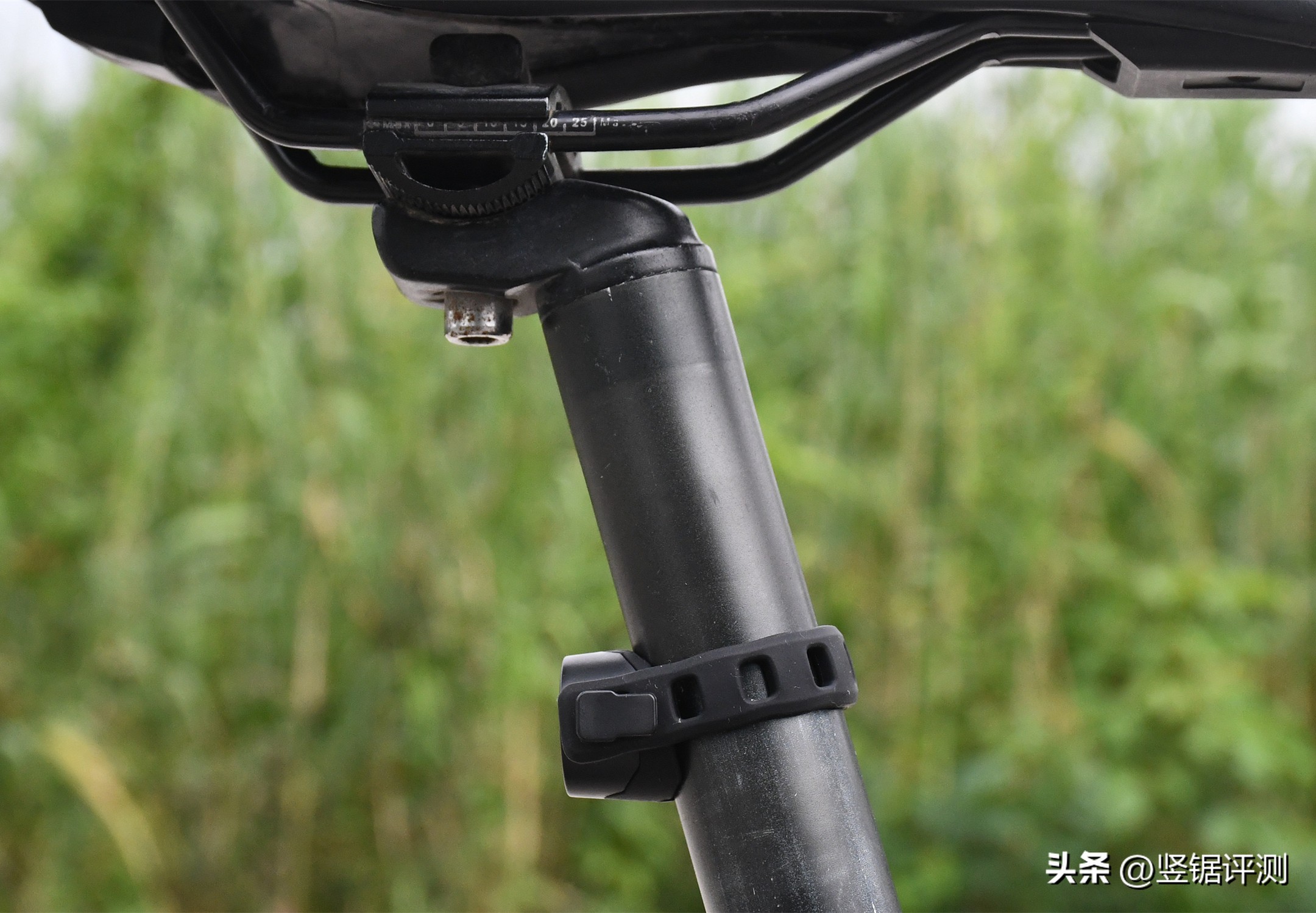 迈极炫dv尾灯测评,骑行装备公路车尾灯