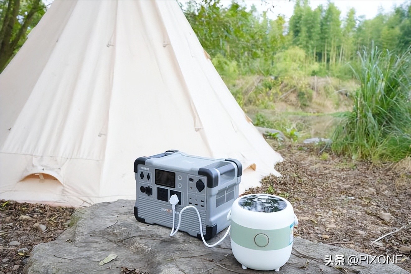 百克龙户外电源对比电小二,百克龙户外电源测评