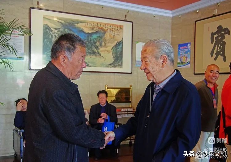 八一五二九部队老兵联谊会,老兵聚会不减当年