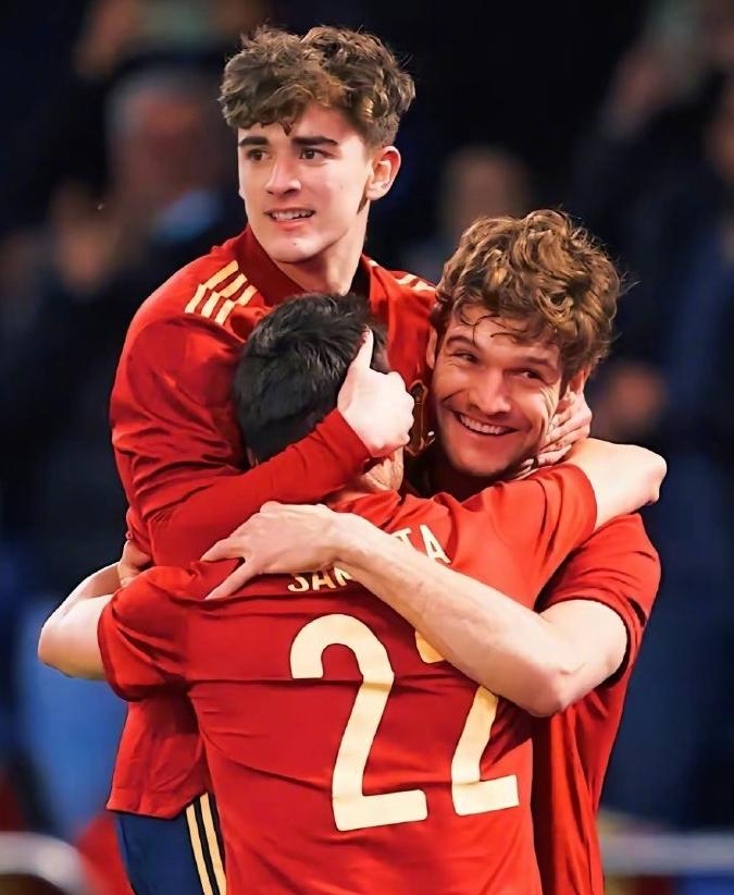 世界杯看球赛,世界杯看球赛的人多震撼