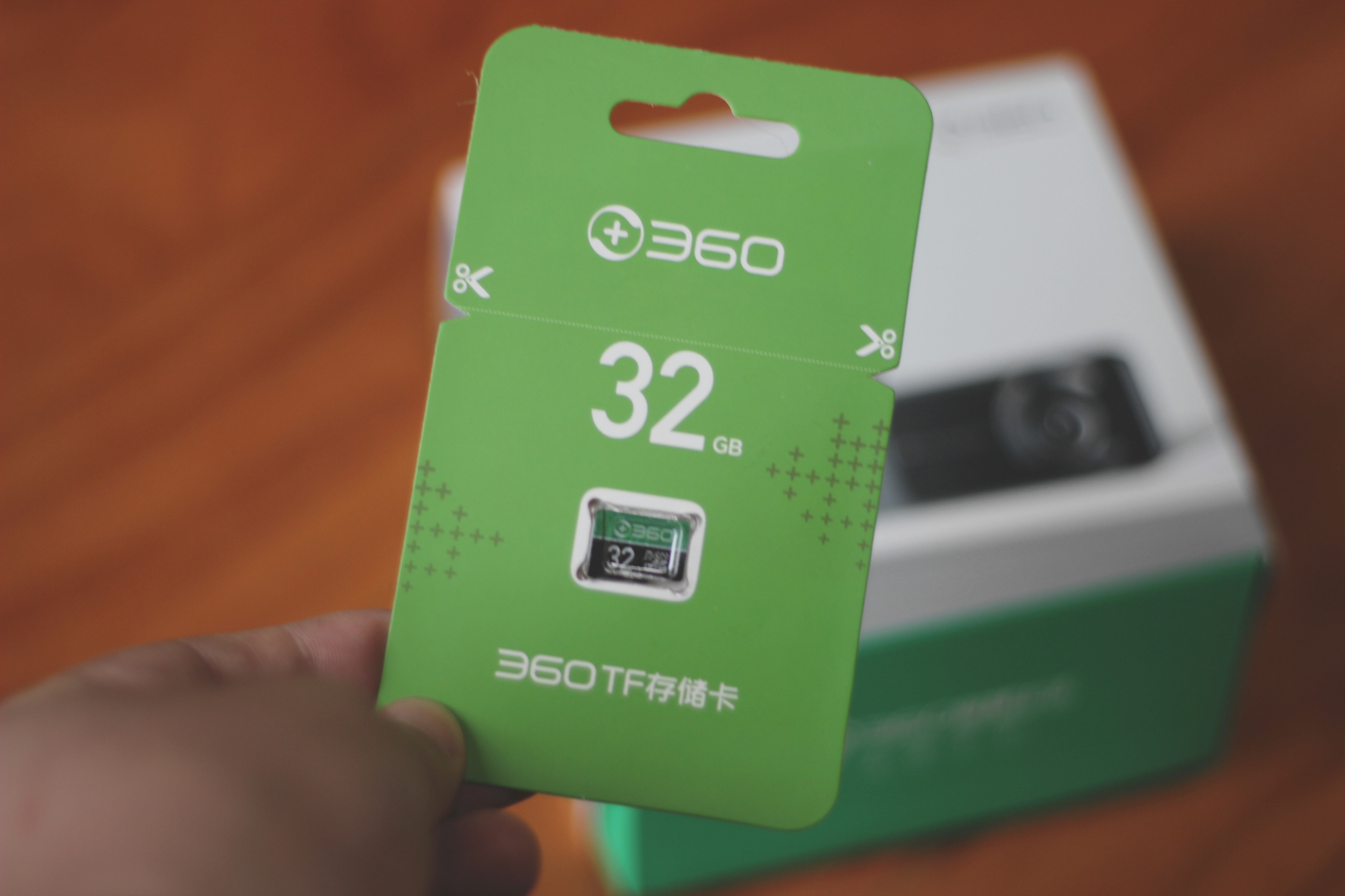 全新升级：360行车记录仪K5803K超清影像画质、MINI小巧且高颜值