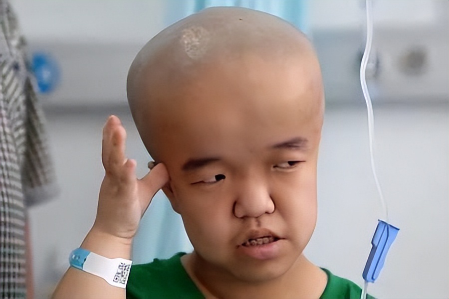 三鹿毒奶粉事件是谁先曝光的,三鹿奶粉最新事件结果