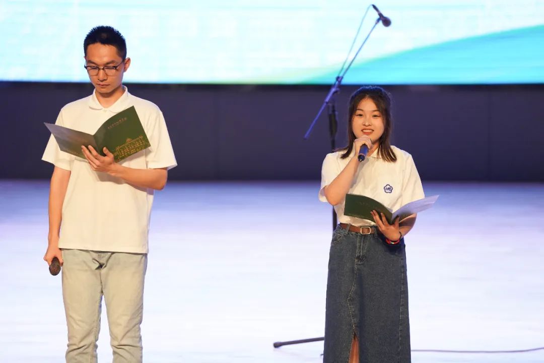 重庆市江北中学毕业典礼|情系江中青云万里