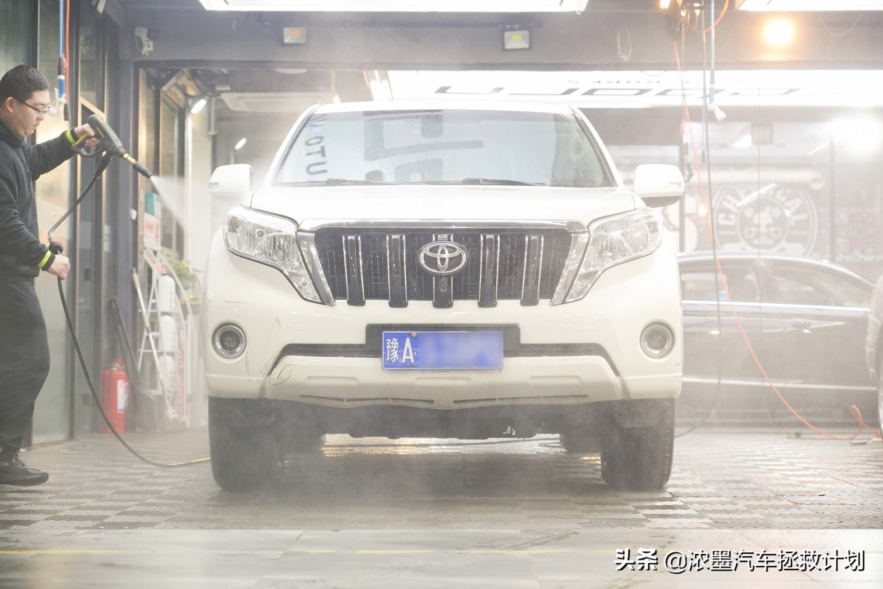 硬汉焕颜丰田普拉多续写越野传奇,修复翻新09年的丰田普拉多