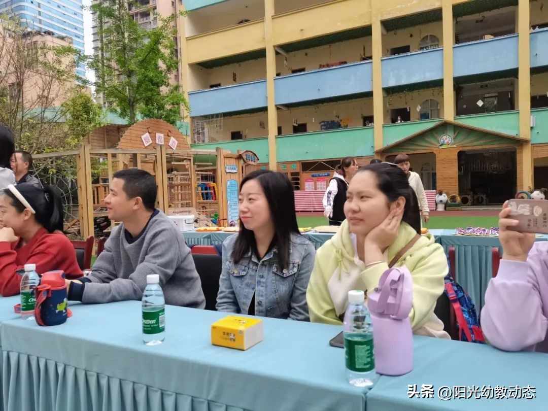 岳池县小学足球比赛,岳池幼儿园亲子足球大型活动