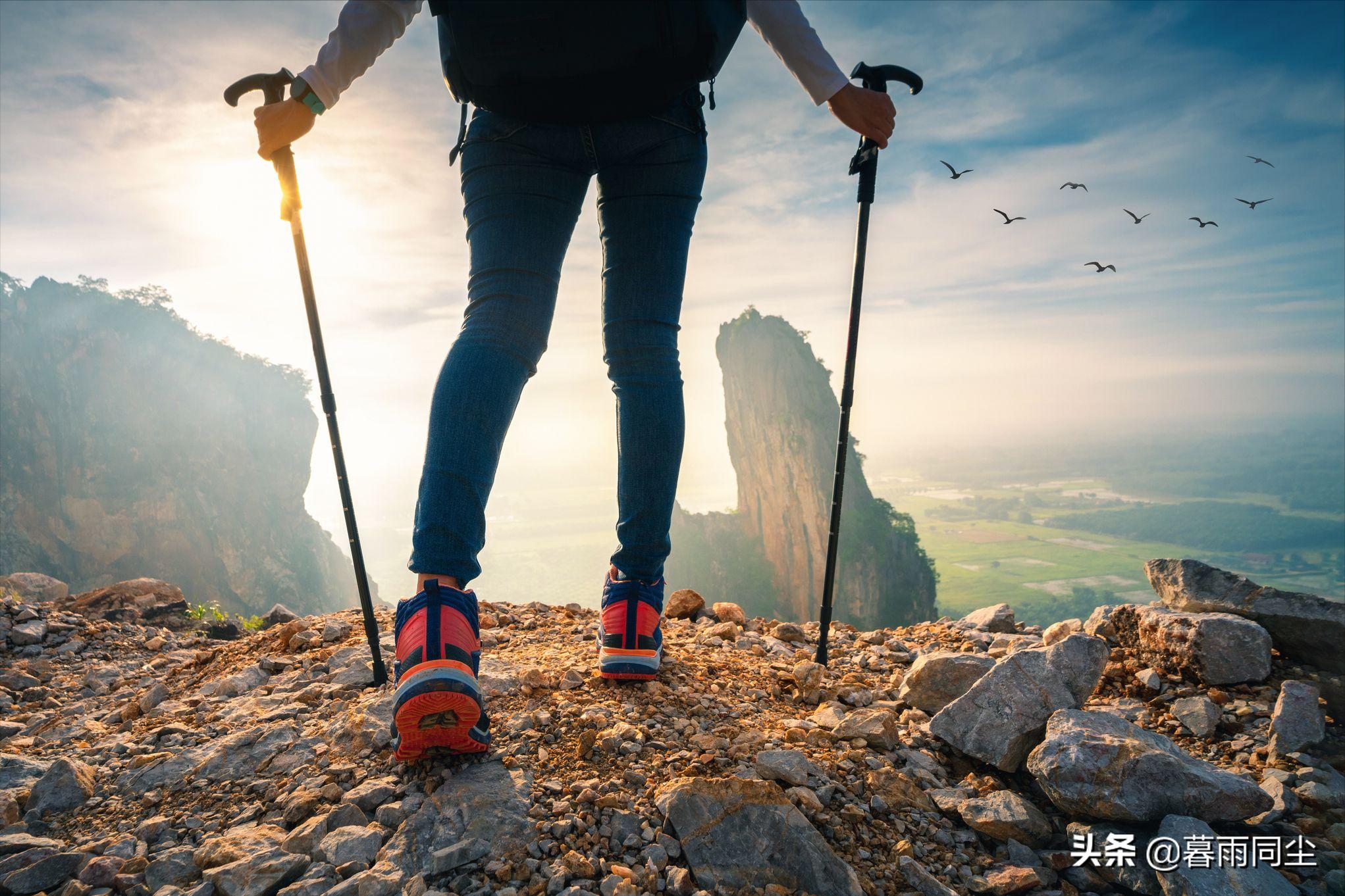 登山杖使用攻略,登山杖登山的时候怎么用