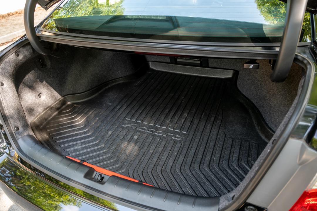 雅阁3.5v6发动机测评,本田雅阁3.0v6试驾