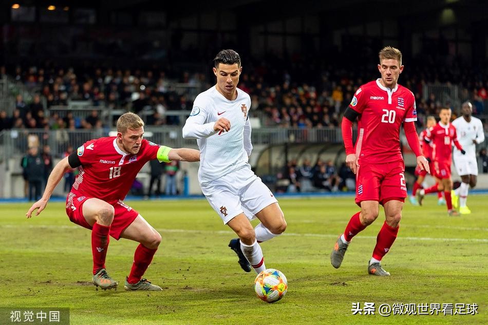 c罗足坛传奇,c罗足坛历史地位排名