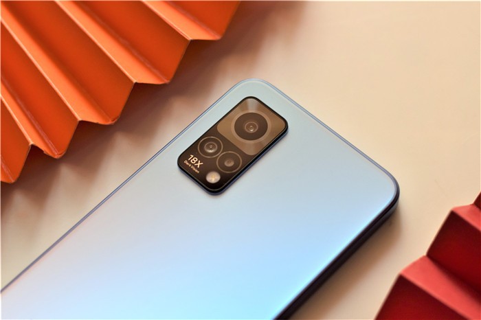 魅族18x是骁龙870吗,魅族18x是小屏旗舰吗