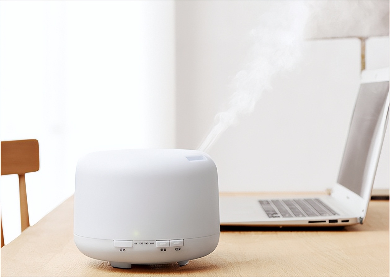 宝宝嘴裂了抹点什么,宝宝嘴巴裂了