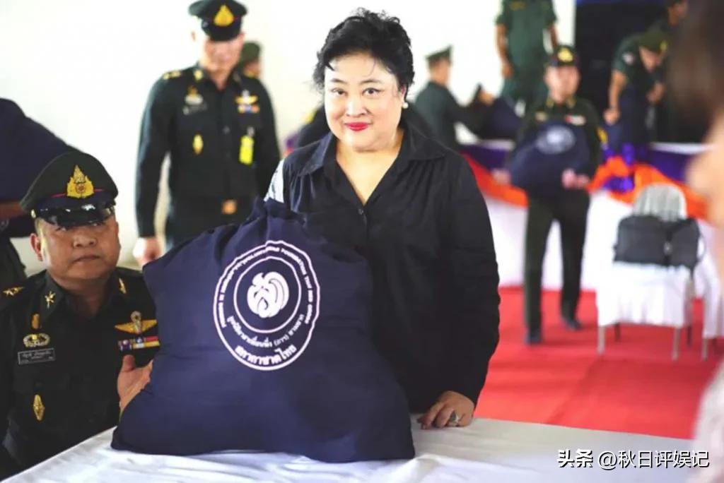 米歇尔自曝轻度抑郁,米歇尔爆料